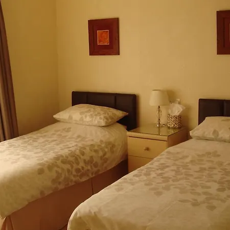 Wendover Guest House-2