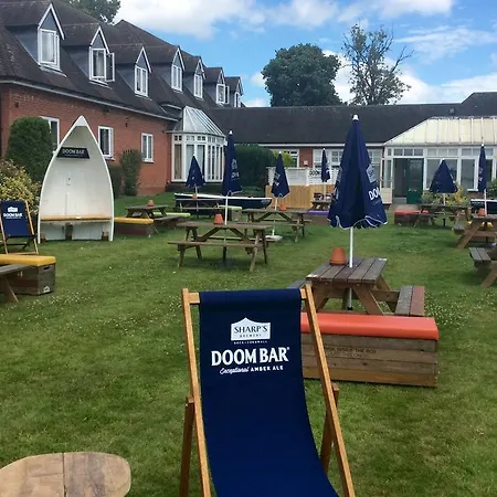 Strawberry Bank Hotel, Nec-2