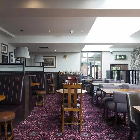 The White Hart Hotel Wetherspoon-3