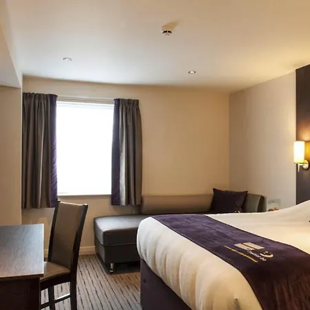 Premier Inn High Wycombe/Beaconsfield-2