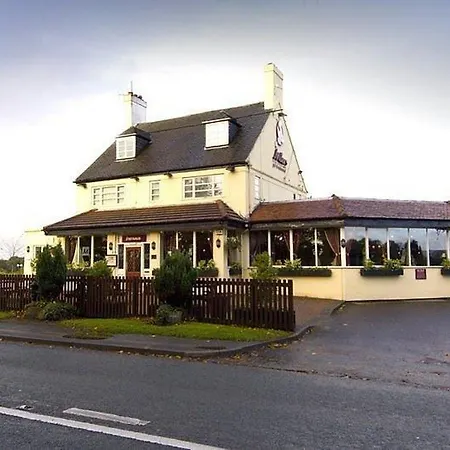 Premier Inn Macclesfield South West-3