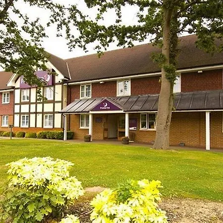 Premier Inn London Gatwick Airport East-2