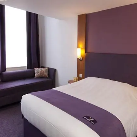 Premier Inn Haydock Park/M6 J23-2