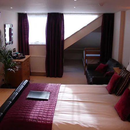 Atlantic Heights Guest House-3