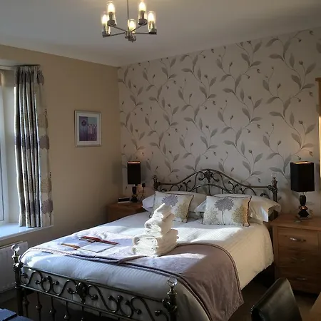 Ellerdene Guesthouse-2
