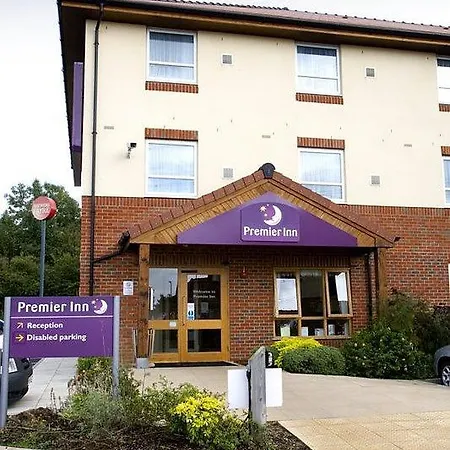 Premier Inn Grantham-2