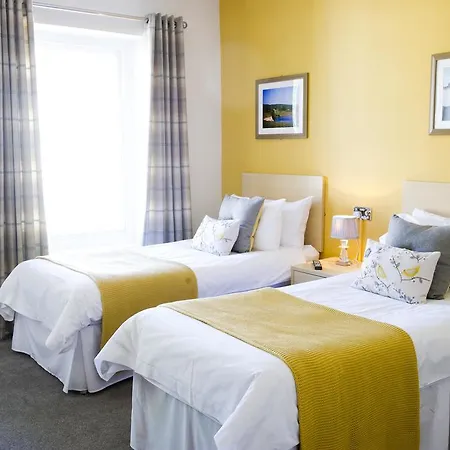Rose And Crown Hotel-3