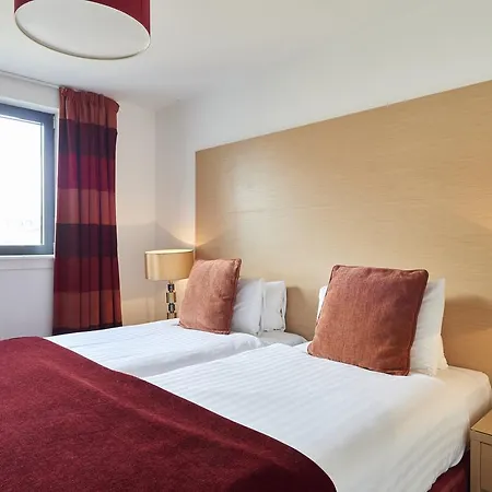 Fountain Court Apartments - Eq2-3