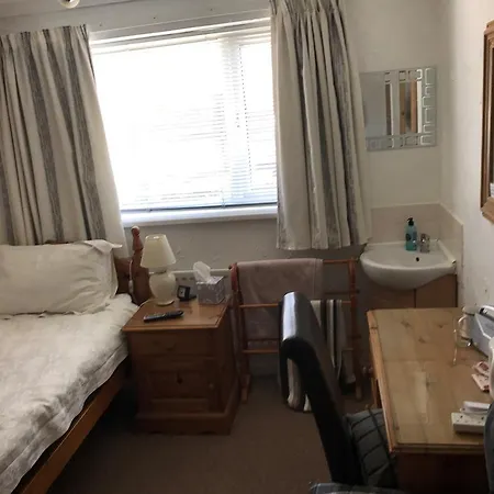 Hp Bed And Breakfast-2