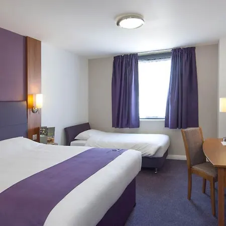 Premier Inn London County Hall-3