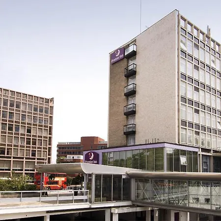 Premier Inn London Putney Bridge-2