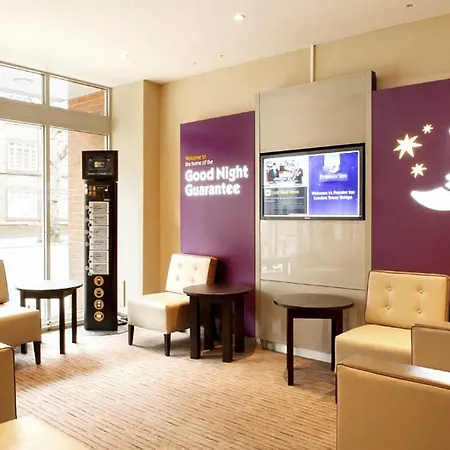 Premier Inn London Tower Bridge-2