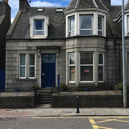 Arkaig Guest House-3