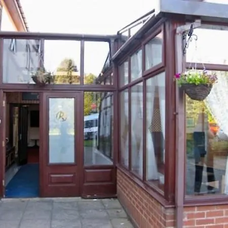 Ravensdene Lodge-3