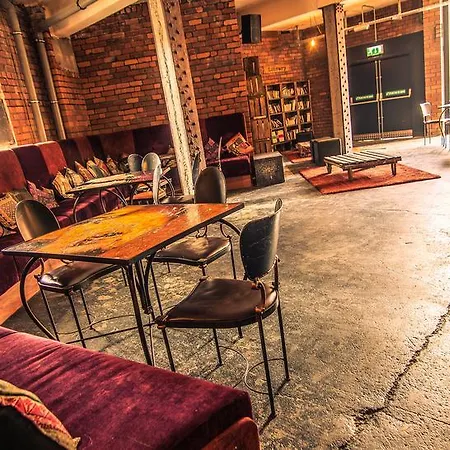 Victoria Warehouse Hotel-2