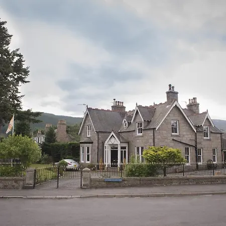 Morven Lodge-2