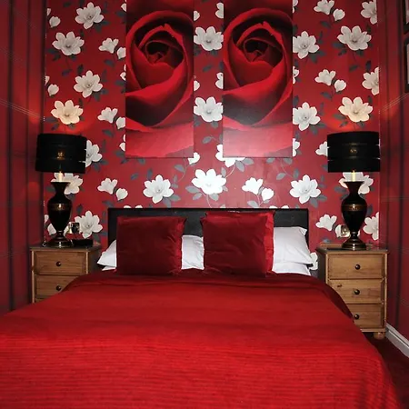 The Edenfield Guest House-3