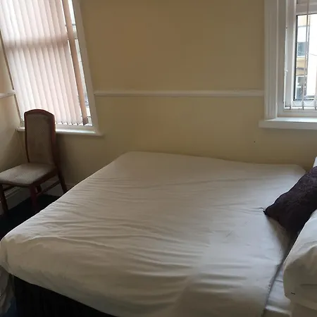 Hayward Hotel-3