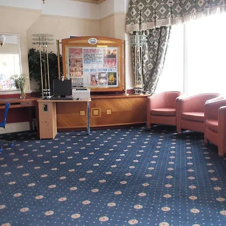 Croydon Court Hotel-3