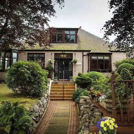 Abbotswell Guesthouse-2
