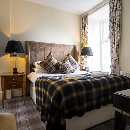 Gartmore House Bed & Breakfast-3