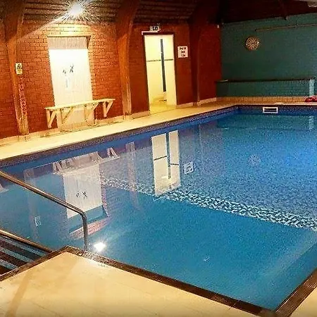 Red House Hotel-2