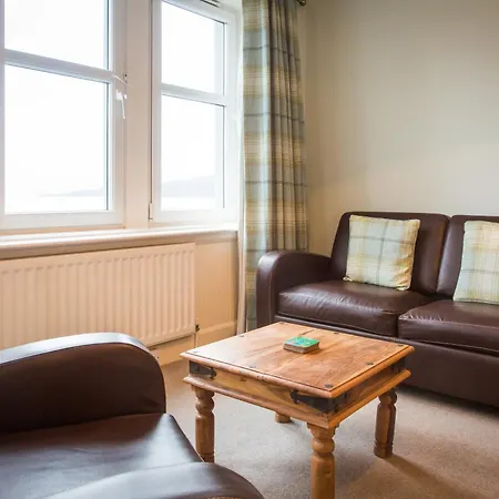 Lamlash Bay Hotel-3