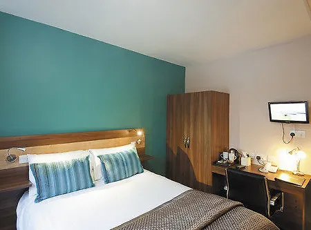 The Cedars Hotel-2