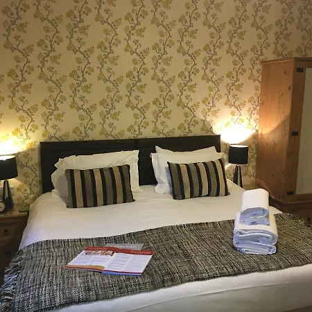 Ellerdene Guesthouse-3