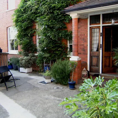Bridge House Bed & Breakfast-3