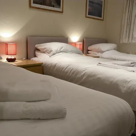 Ava House Bed And Breakfast-2