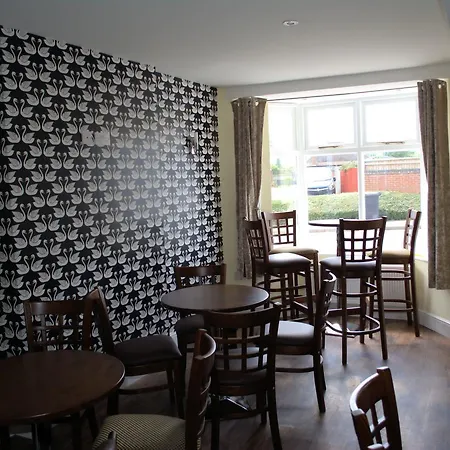 The Swan @Old Stratford-3