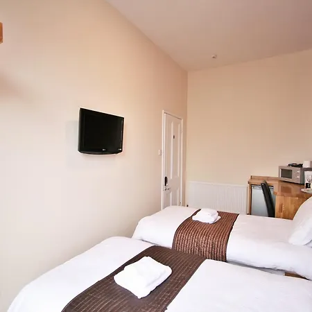 Central Studios Gloucester Place By Roomsbooked-3