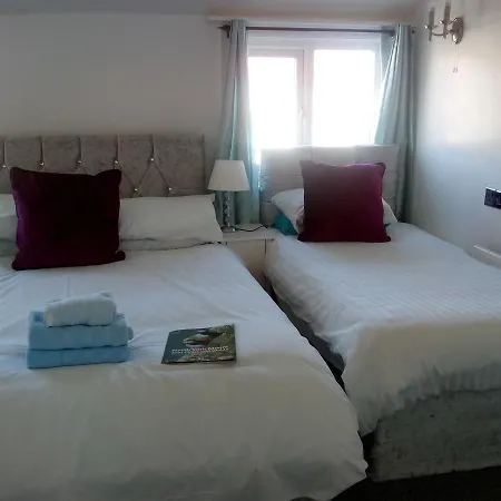 The Douglas Guest House-2