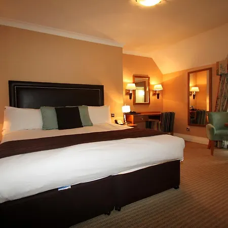 Chimney House Hotel And Restaurant-3