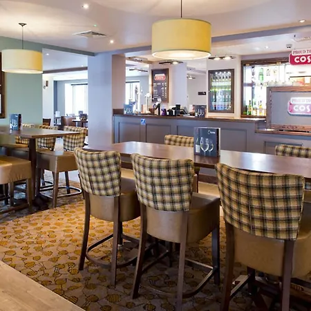 Premier Inn London Archway-2