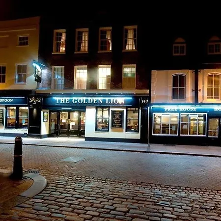 The Golden Lion Wetherspoon-3