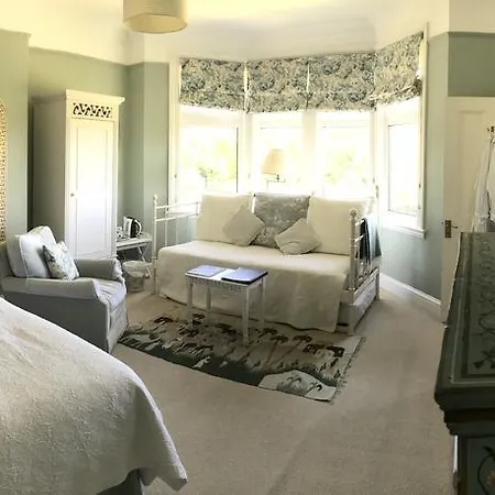 High Beeches B & B-3