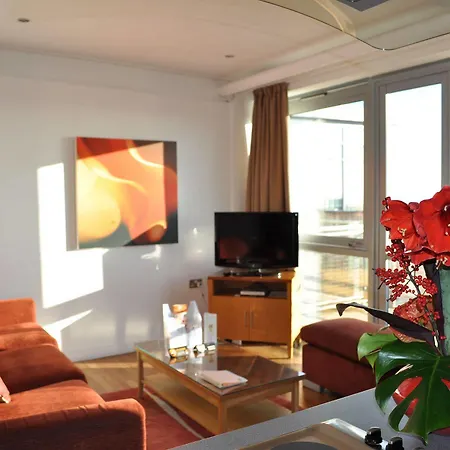 Premier Suites Nottingham-2