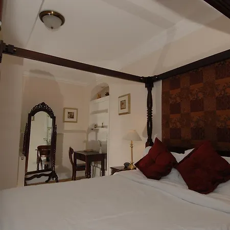 Corncroft Guest House-2