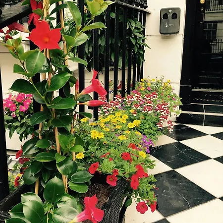 Surtees Hotel-3