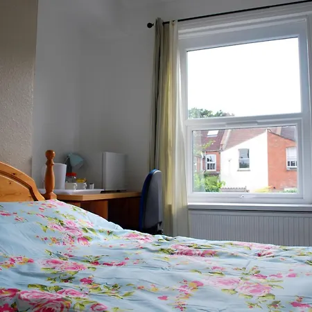 Clift Guest House-2