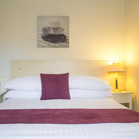 Auld Manse Guest House-2