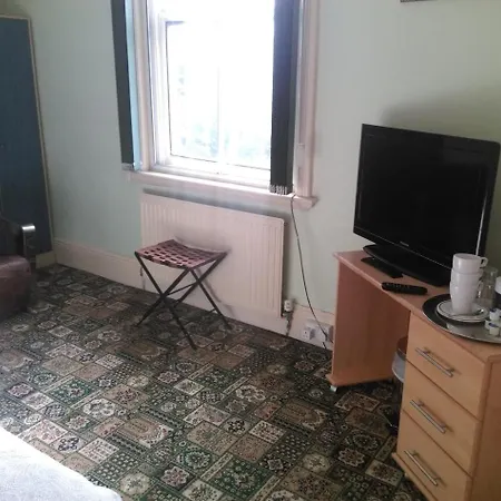 The New Beehive Inn-2