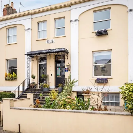 Crossways Guest House-3