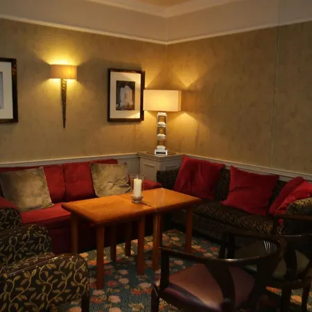 The Bruce Hotel-3