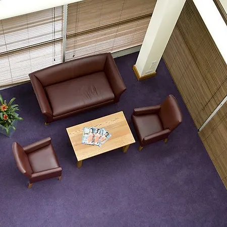 Hotel Premier Inn Watfor Central-2