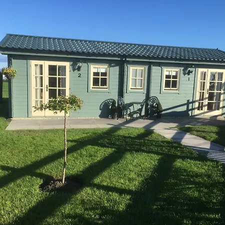 Auchenlea Lodges-3