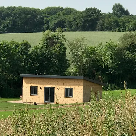 The Lodges At The Baiting House-3