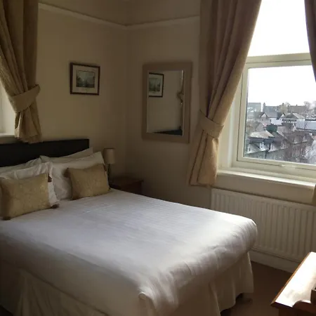 Lincoln Guest House-2